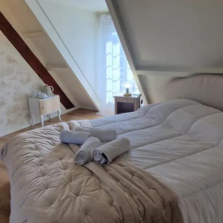 Bed & Breakfast La Romantique Du Chateau 3*